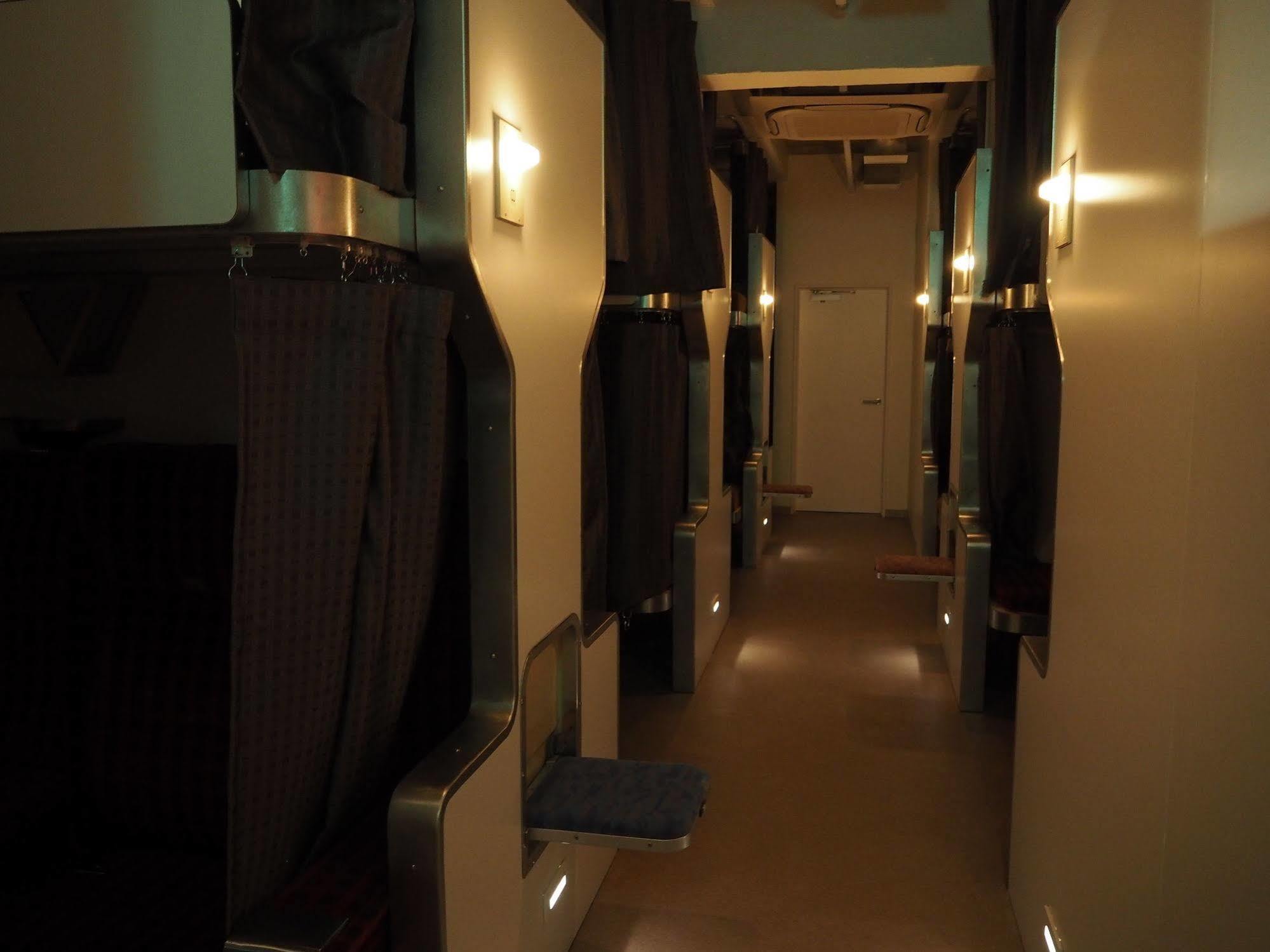 Train Hostel Hokutosei Tóquio Exterior foto
